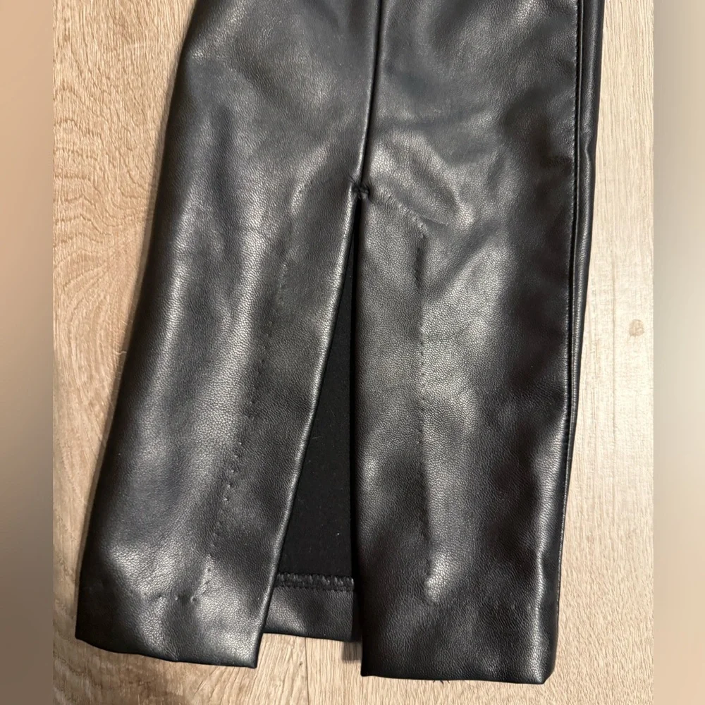 Abercrombie and Fitch ultra high-rise, skinny faux, black leather pants - Picture 4 of 5